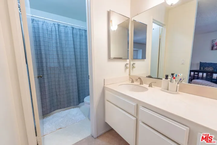 9767 Reseda Boulevard 95, Los Angeles, California 91324