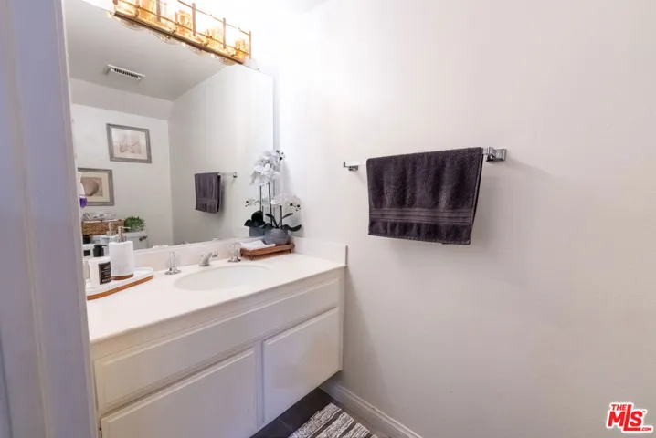 9767 Reseda Boulevard 95, Los Angeles, California 91324