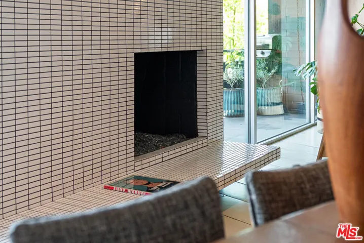 8401 Fountain Avenue 8, West Hollywood, California 90069