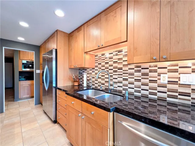 2101 E 2nd Street 301, Long Beach, California 90803