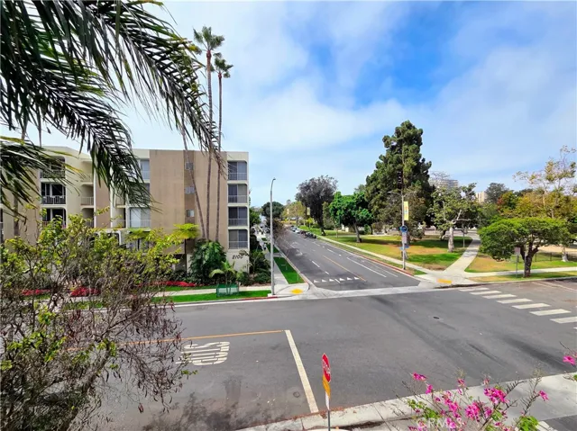 2101 E 2nd Street 301, Long Beach, California 90803