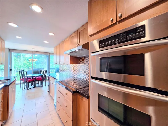 2101 E 2nd Street 301, Long Beach, California 90803