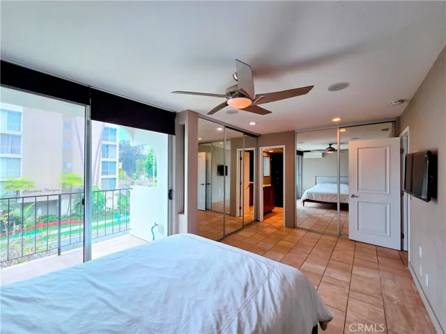 2101 E 2nd Street 301, Long Beach, California 90803
