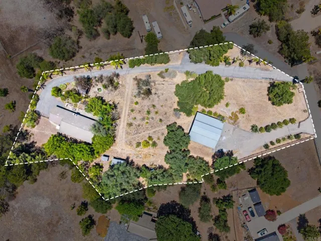 31390 Regina, Valley Center, California 92082
