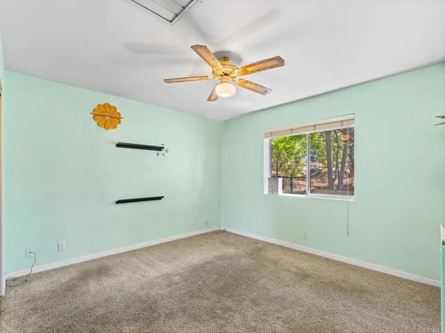 31390 Regina, Valley Center, California 92082
