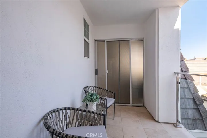 25 Rue Grand Ducal, Newport Beach, California 92660