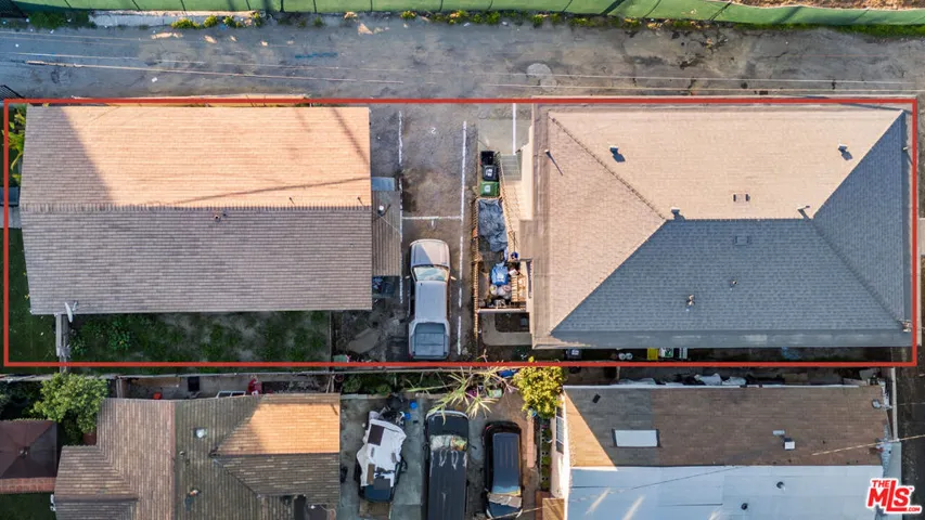 945 W 76th Street, Los Angeles, California 90044