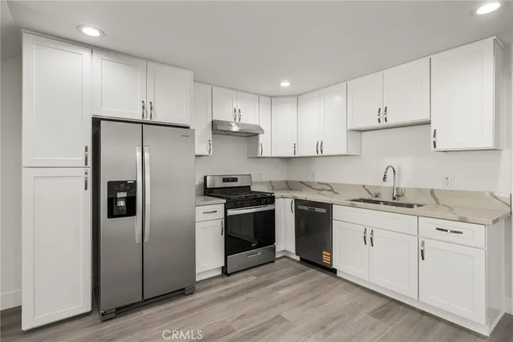 Unit A. Approx 1400 sqft