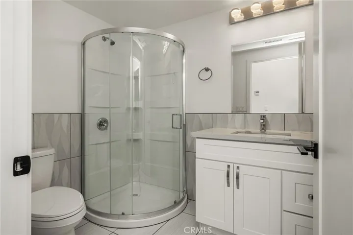 Unit C. Approx 500 sqft