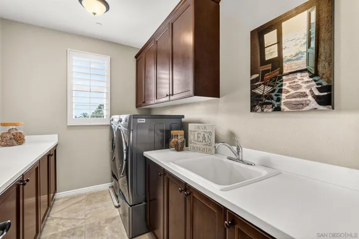 817 Dolphin, Encinitas, California 92024