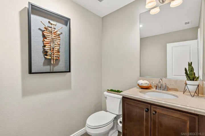 817 Dolphin, Encinitas, California 92024