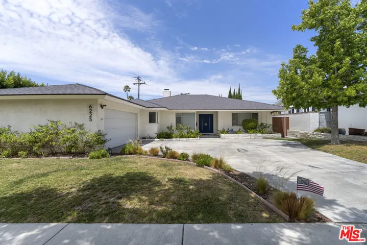 6225 S Corning Avenue, Los Angeles, California 90056