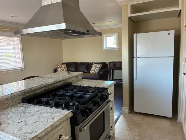 24444 Neece Avenue, Torrance, California 90505