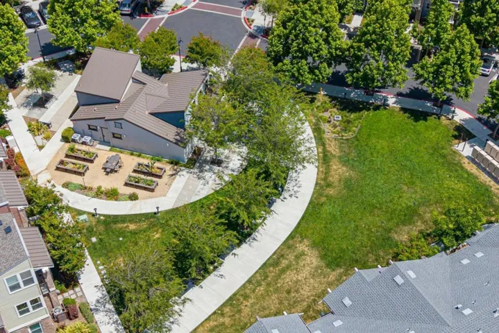 533 San Lorenzo Terrace 7, Sunnyvale, California 94085