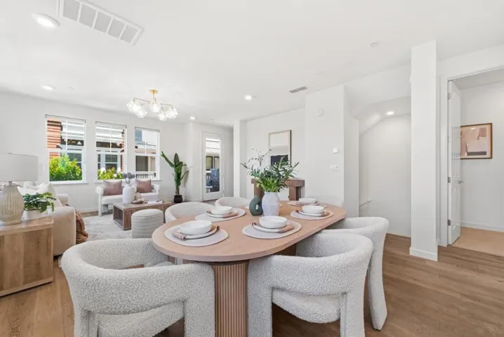 533 San Lorenzo Terrace 7, Sunnyvale, California 94085