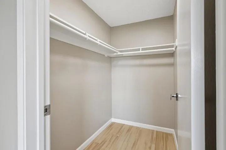 16 Greenview Lane, Richmond, California 94803