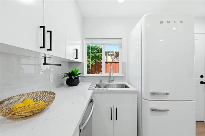 531 Flynn Avenue, Redwood City, California 94063