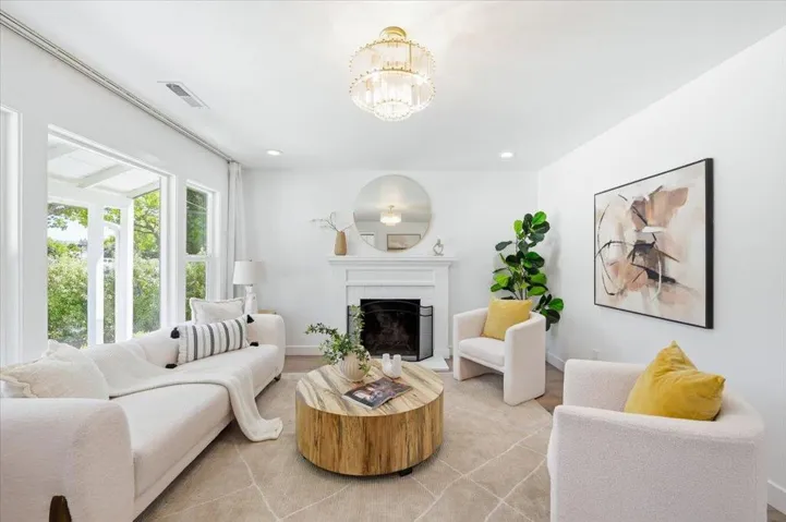 531 Flynn Avenue, Redwood City, California 94063