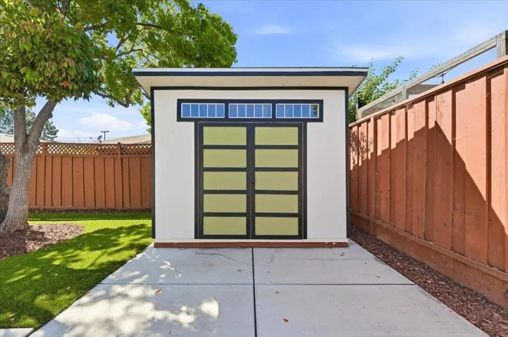 531 Flynn Avenue, Redwood City, California 94063
