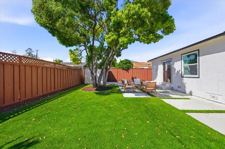 531 Flynn Avenue, Redwood City, California 94063