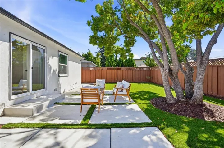 531 Flynn Avenue, Redwood City, California 94063
