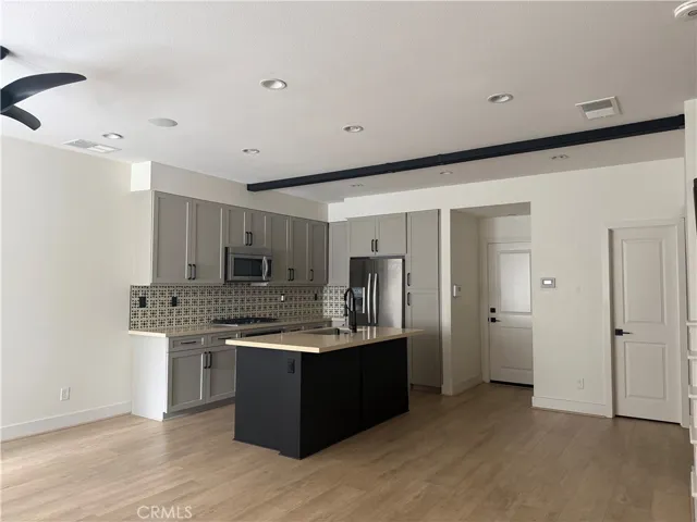 1758 Fairlead Avenue, Carlsbad, California 92011