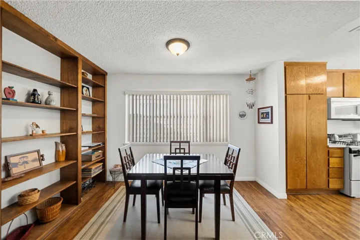 26958 Cuatro Milpas, Valencia, California 91354