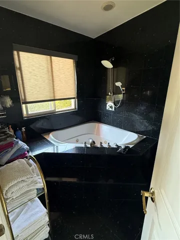 1606 Glenmont Drive, Glendale, California 91207