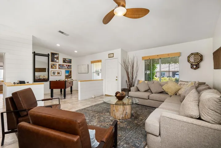 14-web-or-mls-JMPaseo_OPMG_0726_014