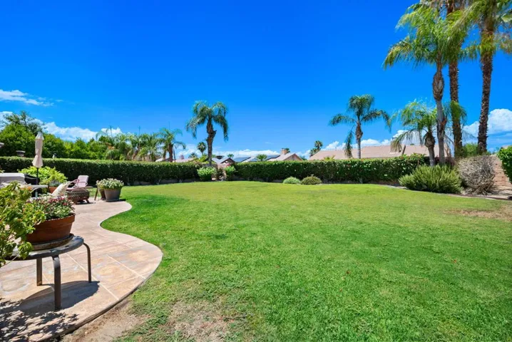 29-web-or-mls-JMPaseo_OPMG_0726_029
