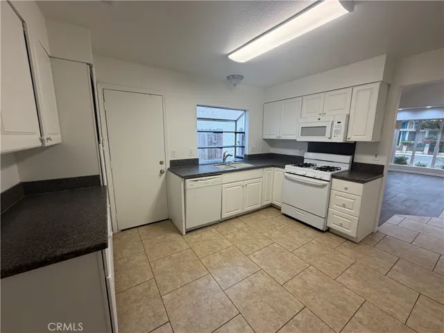 117 Evergreen Place, Perris, California 92571