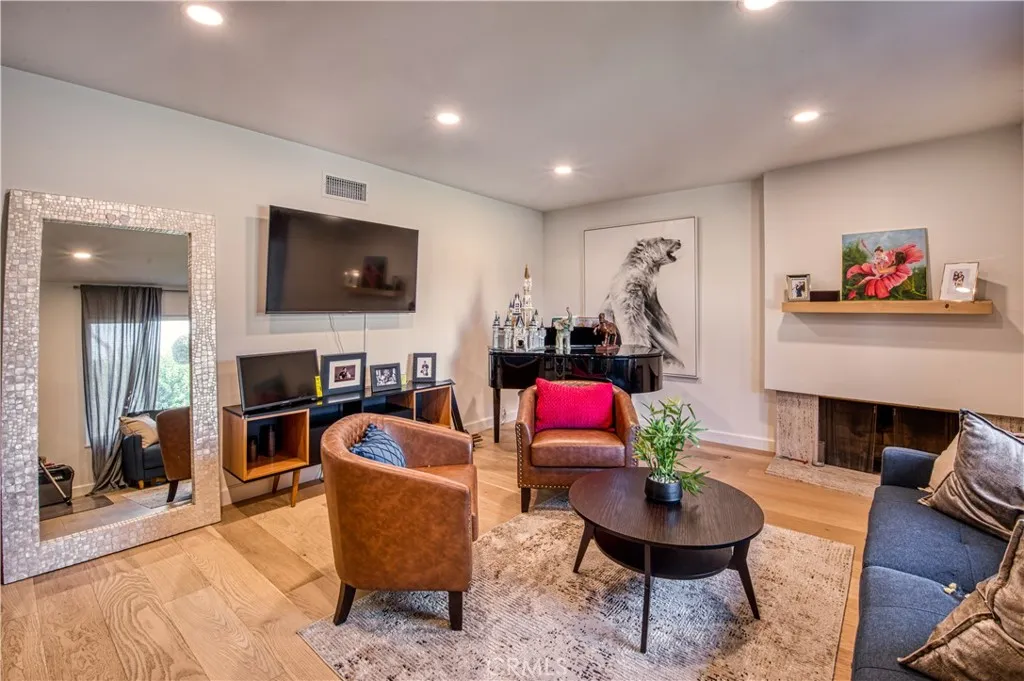 1501 Elmsford, La Habra, California 90631 — photo 5