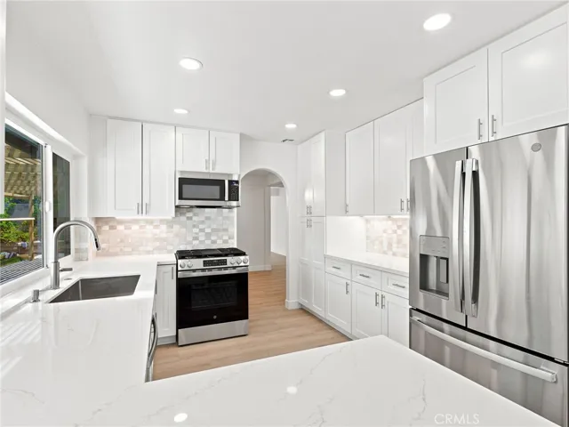 225 Armstrong Drive, Claremont, California 91711