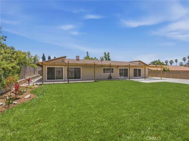 225 Armstrong Drive, Claremont, California 91711