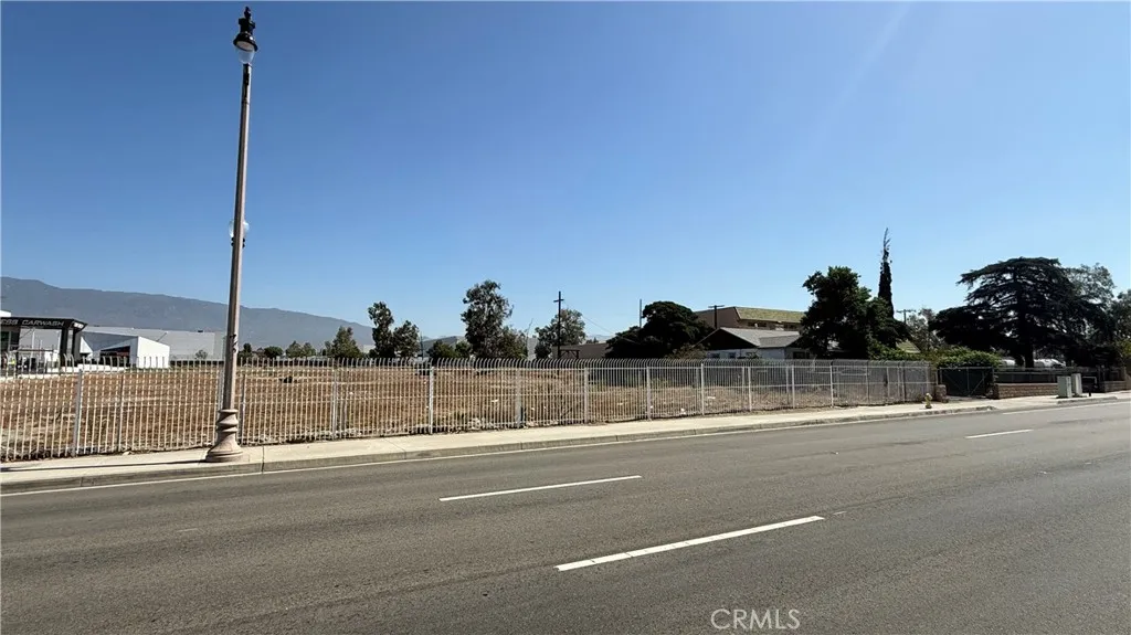 14596 Foothill