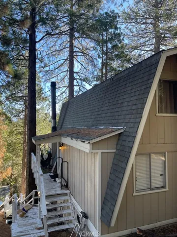 565 Rose, Twin Peaks, California 92391