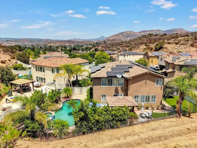 Stunning open space "nature preserve" creates for such serene views!