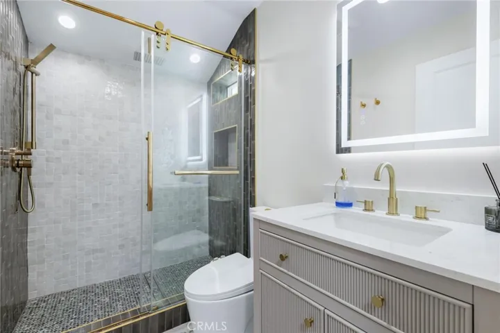 8416 Rhea Avenue, Northridge, California 91324
