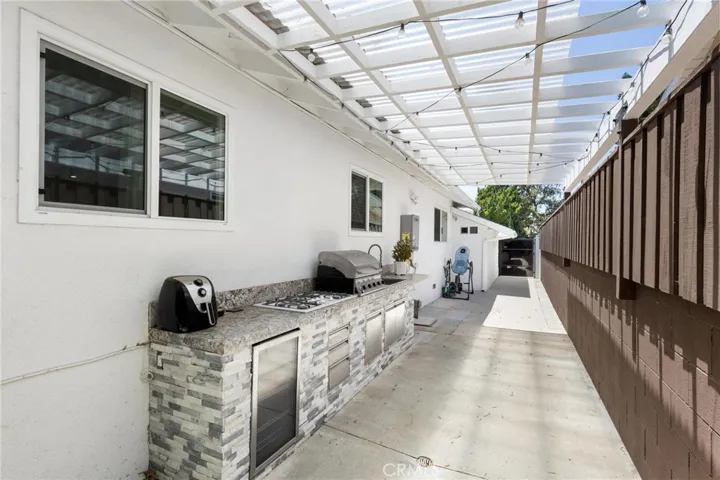 8416 Rhea Avenue, Northridge, California 91324