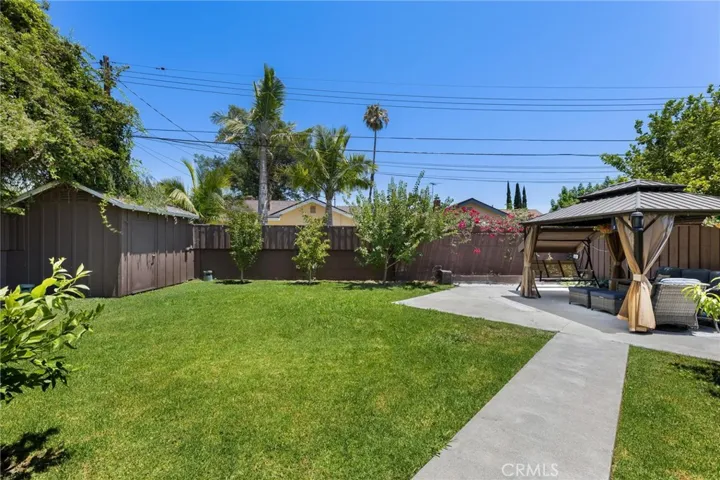 8416 Rhea Avenue, Northridge, California 91324