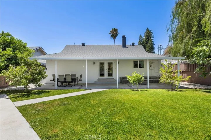 8416 Rhea Avenue, Northridge, California 91324