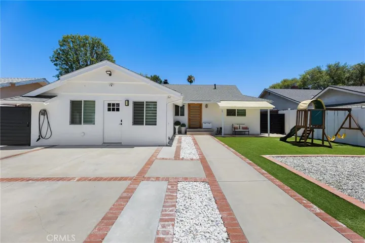 8416 Rhea Avenue, Northridge, California 91324