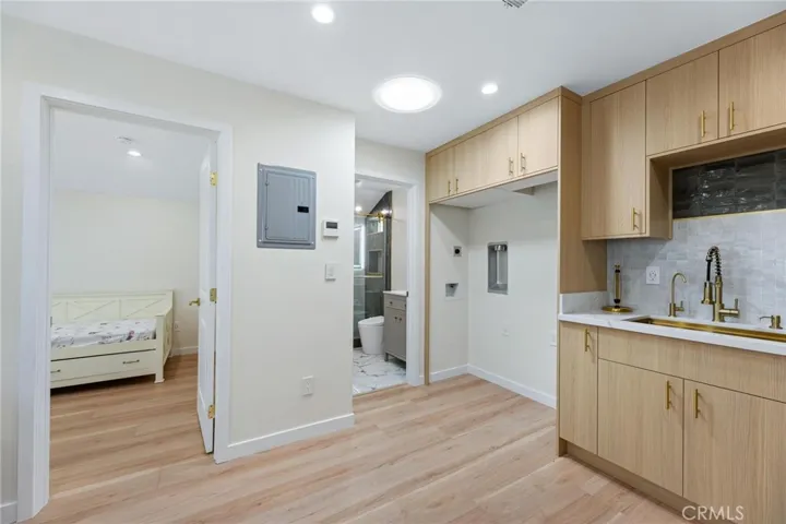 8416 Rhea Avenue, Northridge, California 91324