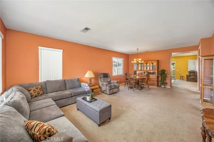 1169 Gainsborough, Beaumont, California 92223