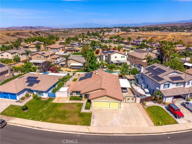 1169 Gainsborough, Beaumont, California 92223