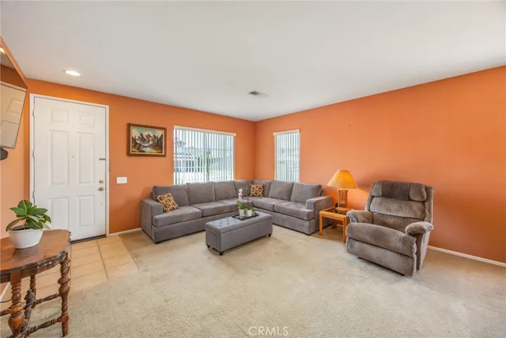 1169 Gainsborough, Beaumont, California 92223