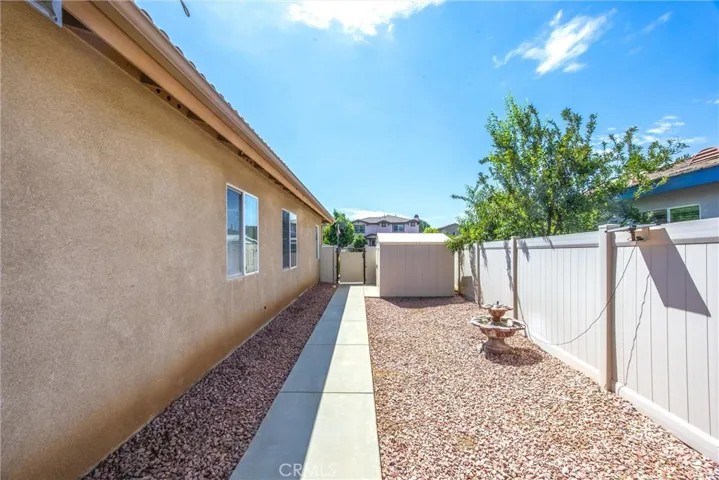 1169 Gainsborough, Beaumont, California 92223
