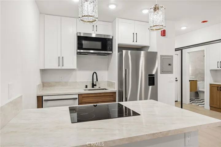Breakfast bar provides the perfect spot for casual dining.
