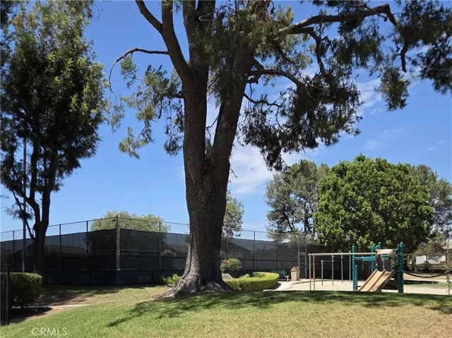 Community Tennis Courts