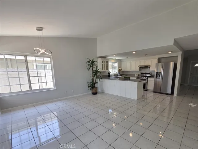 14232 Matisse, Irvine, California 92606